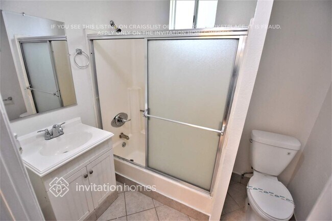 Building Photo - 10358 Eldora Ave