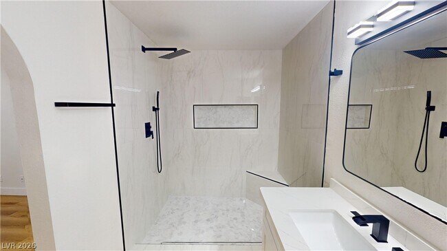 Building Photo - 2200 S Fort Apache Rd