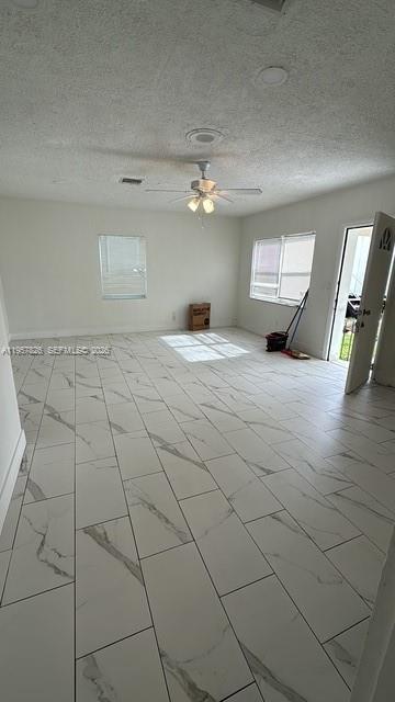 Building Photo - 1289 NE 181st St