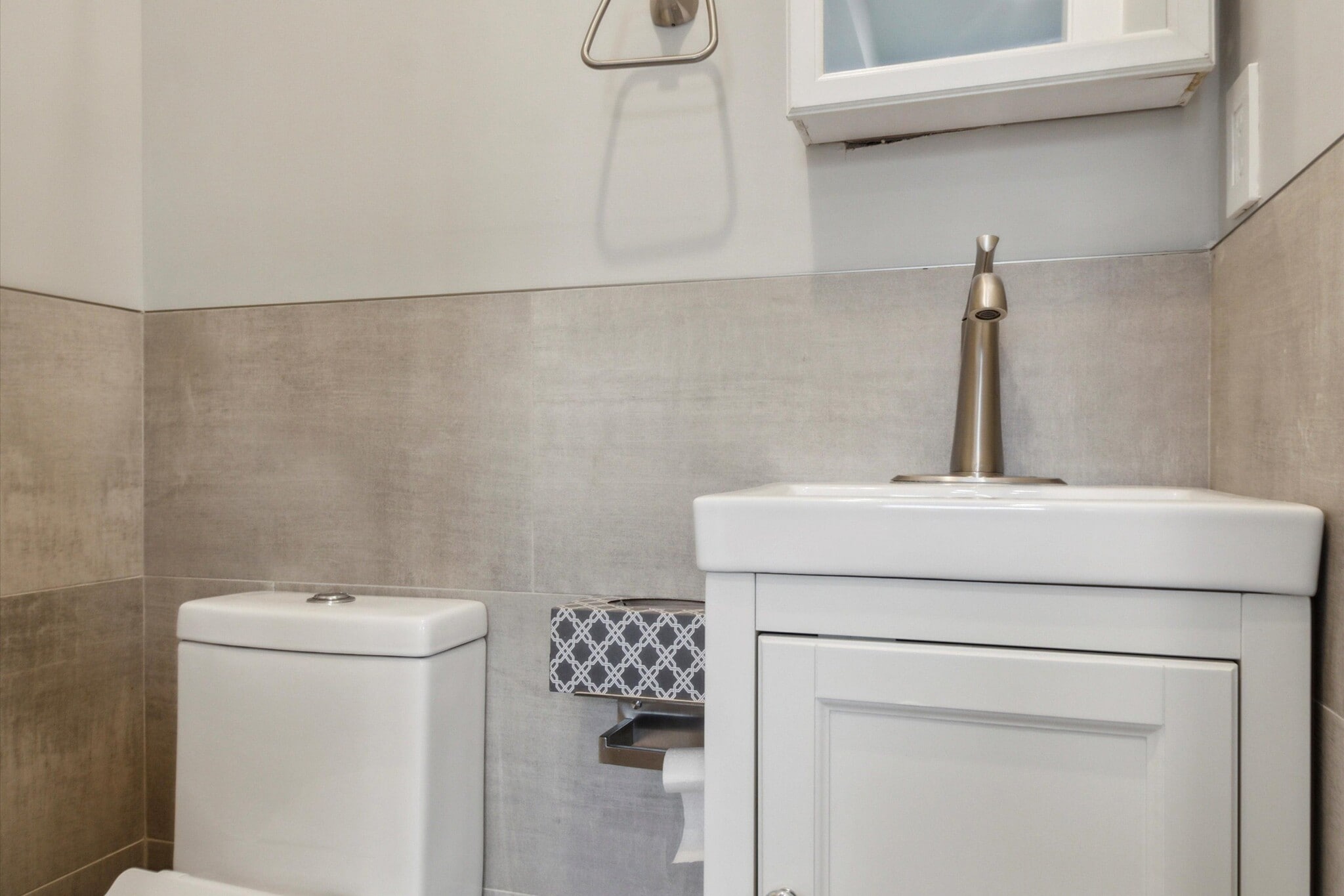 Building Photo - 3828 Baring St