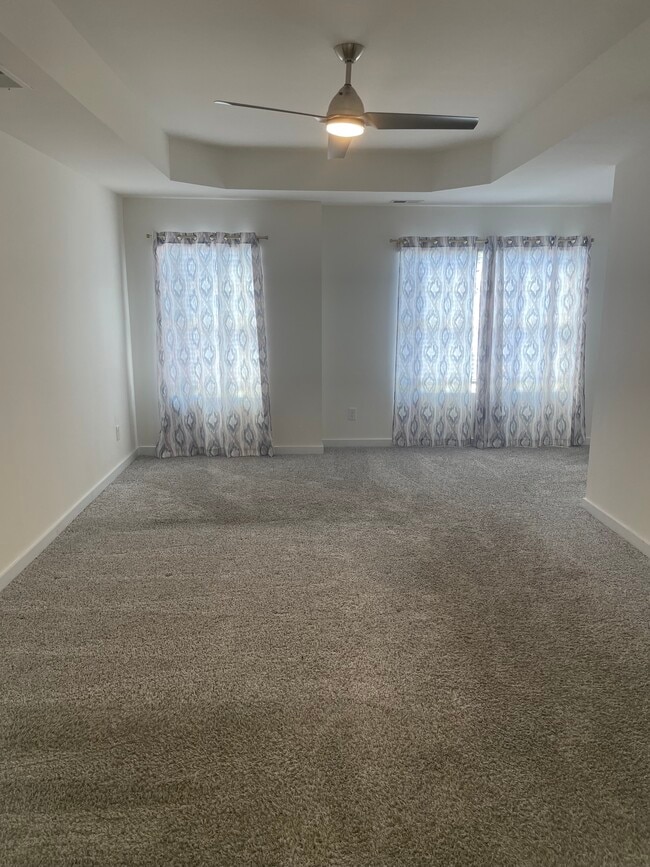 Building Photo - 3459 Misty Hollow Dr