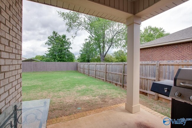 Building Photo - 145 Branton Ct