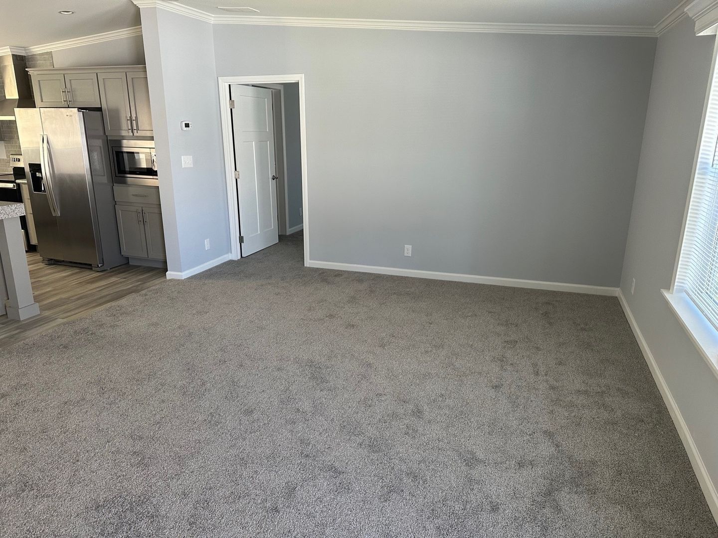 Building Photo - 15591 Charmwood Dr