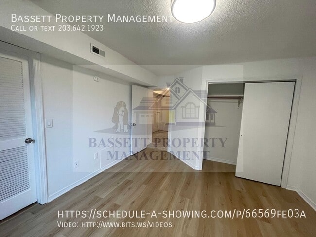 Building Photo - 30 Stoneycrest Dr