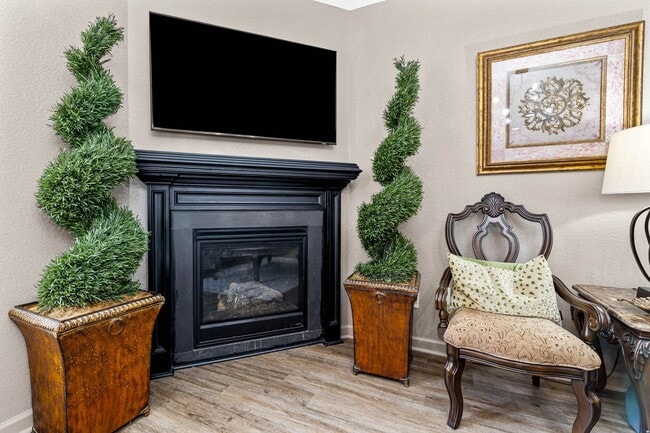 Building Photo - Single Family in Virginia Beach close to Town Center