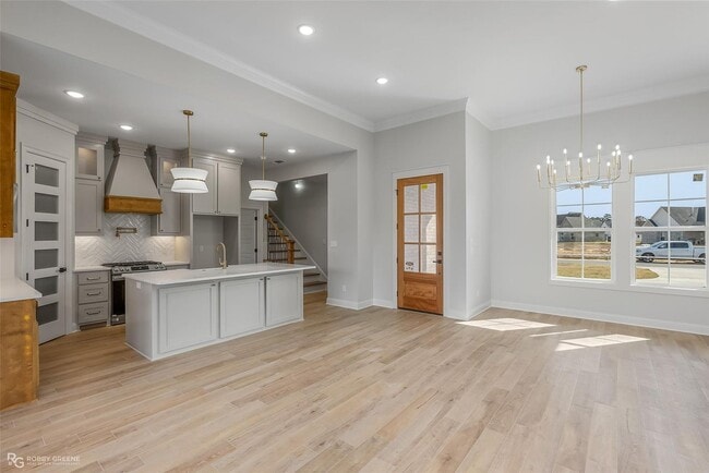 Building Photo - Modern 4 Bedroom / 3 Bath Home