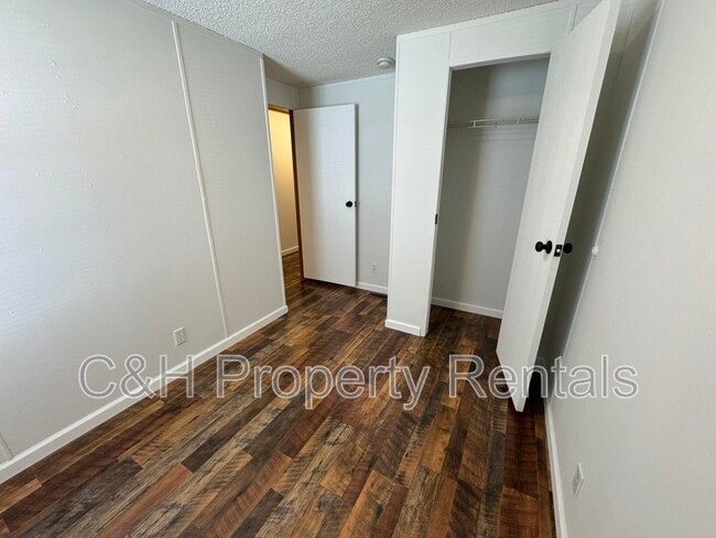 Building Photo - 930 N 23rd St