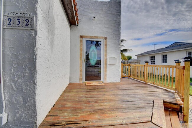 Building Photo - 232 Dixie Blvd