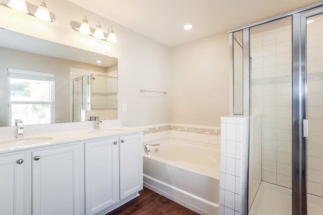 Building Photo - 13292 Avery Park Ln