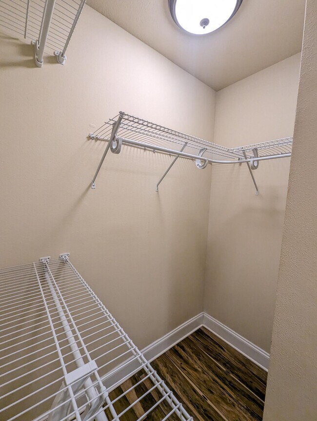 Building Photo - 2216 Chapparel St