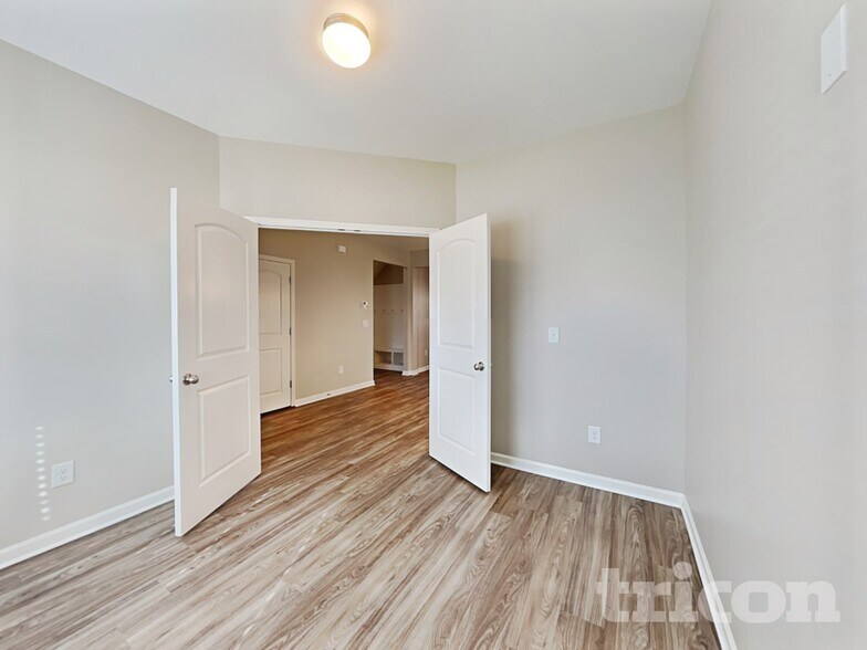 Building Photo - 2209 Osprey Ln