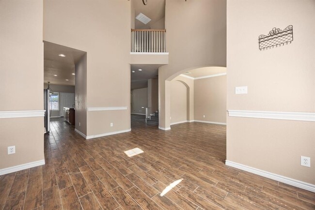 Building Photo - 2403 Beeleigh Ct