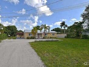 Building Photo - 2707 Richard Rd