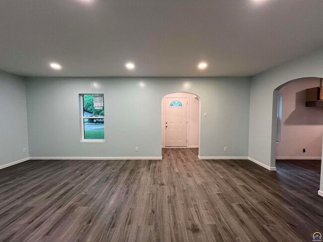 Building Photo - 1201 Prairie St