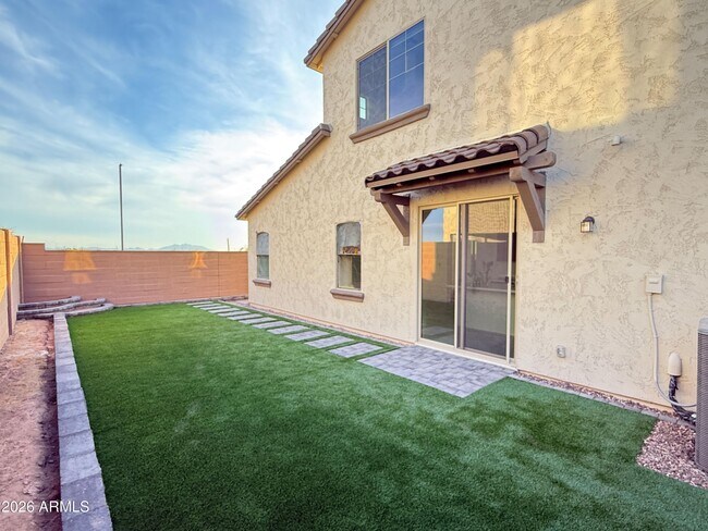 Building Photo - 3949 S Verbena