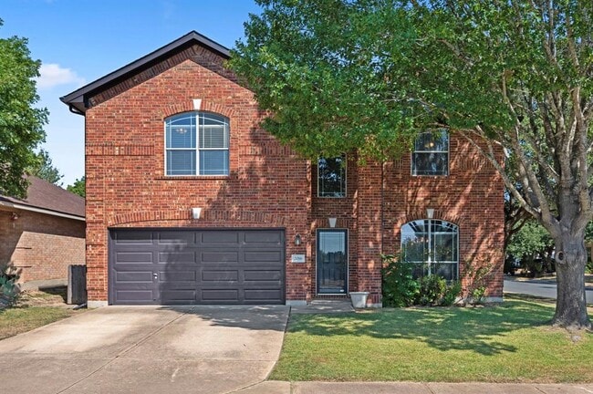 Primary Photo - 2016 Melissa Oaks Ln