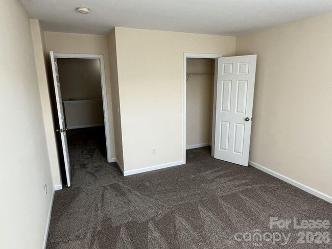 Building Photo - 12120 Stratfield Pl Cir