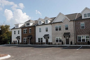 Building Photo - 429 Grady Way