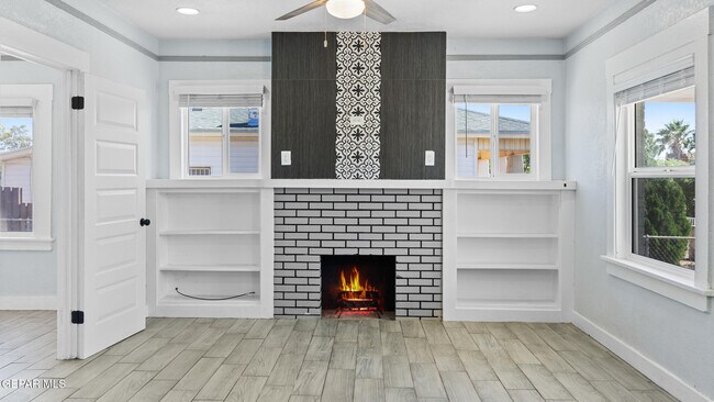 Building Photo - 3109 Douglas Ave