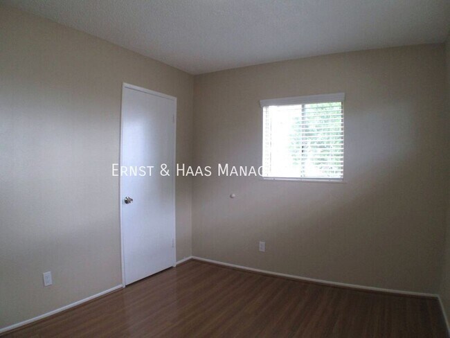 Building Photo - 3875 Cherry Ave