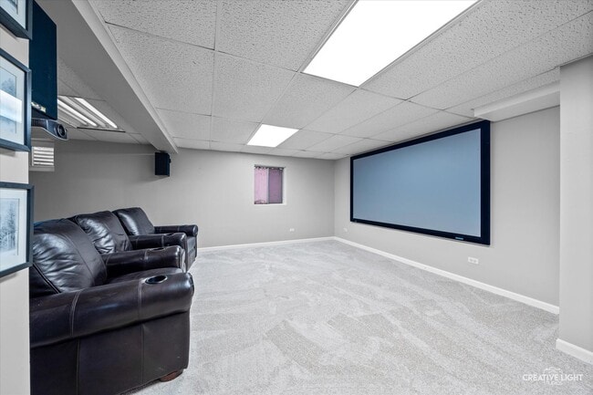 Building Photo - 6382 Twin Oaks Ln