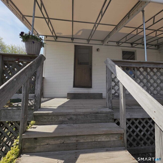 Building Photo - 124 Geddes Terrace