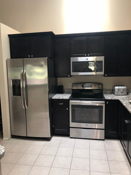 Building Photo - 39930 Crosswinds Rd