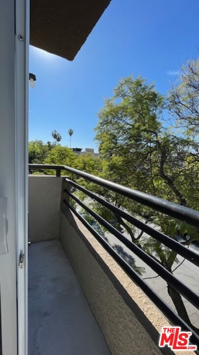 Building Photo - 1212 Arapahoe St