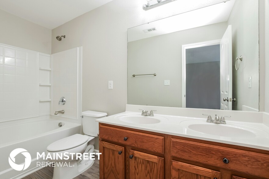 Building Photo - 6216 Summerour Place