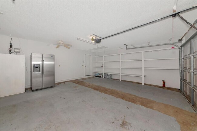 Building Photo - 1658 Ridgewood Ln