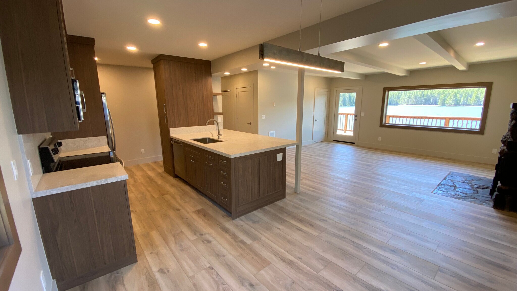 Building Photo - 13045 Donner Pass Rd