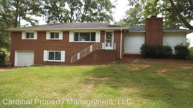 Primary Photo - 3 br, 2 bath House - 1847 South Cobb Dr.