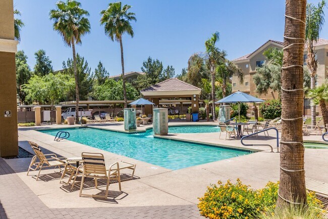 Building Photo - Condo in Union Hills