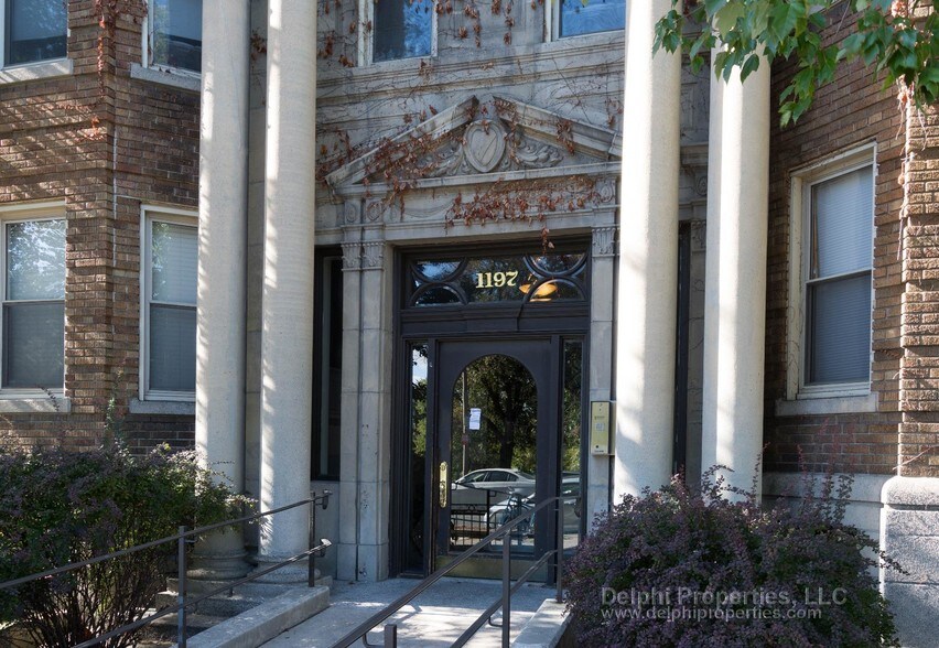 Building Photo - 1197 Boylston St