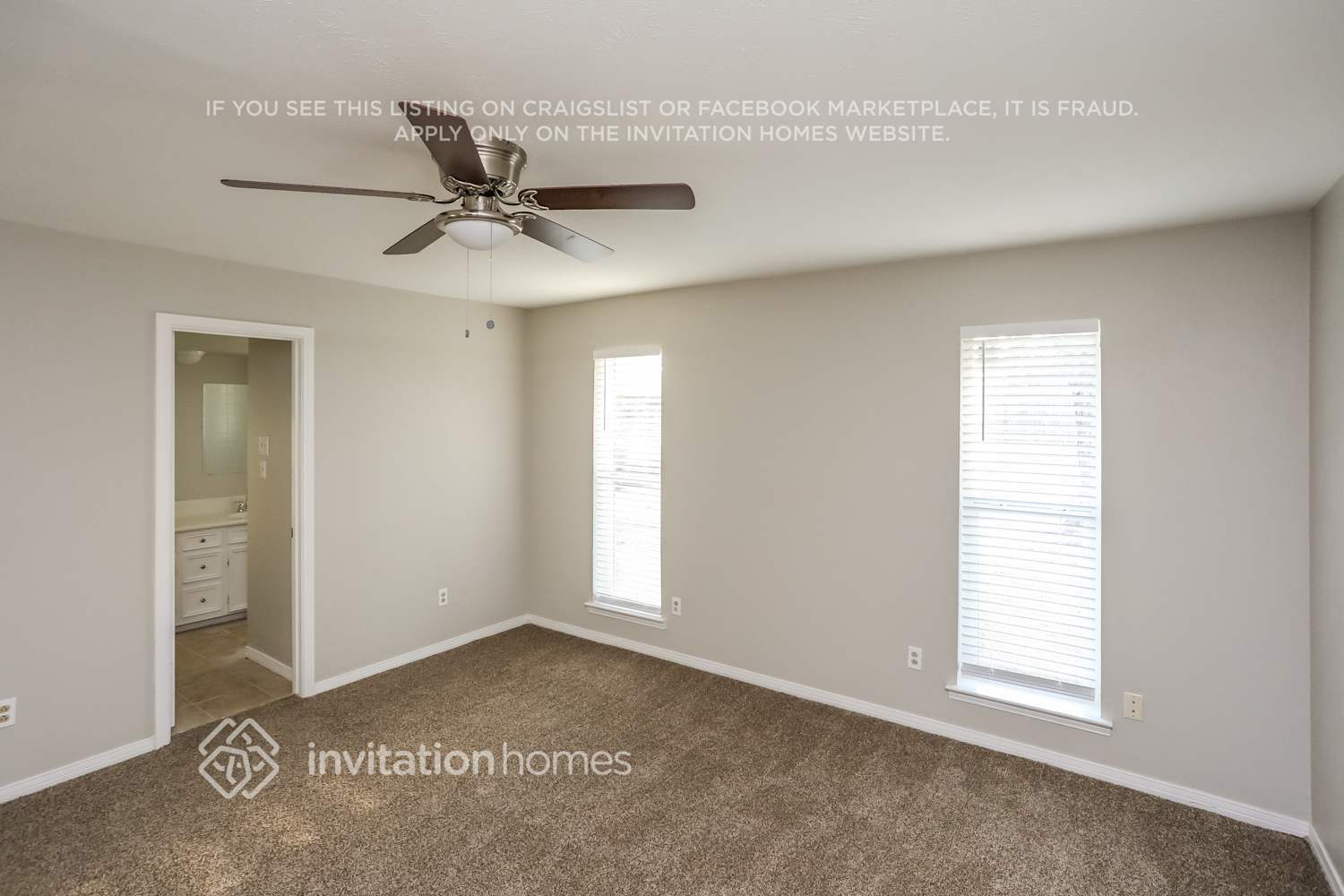 Building Photo - 1706 Surrey Ct