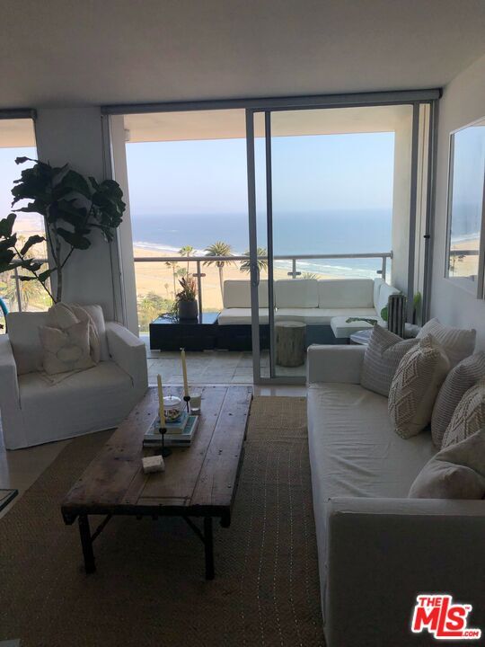 Building Photo - 201 Ocean Ave