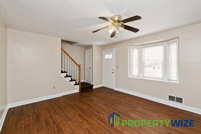 Building Photo - 1250 Walker Ave