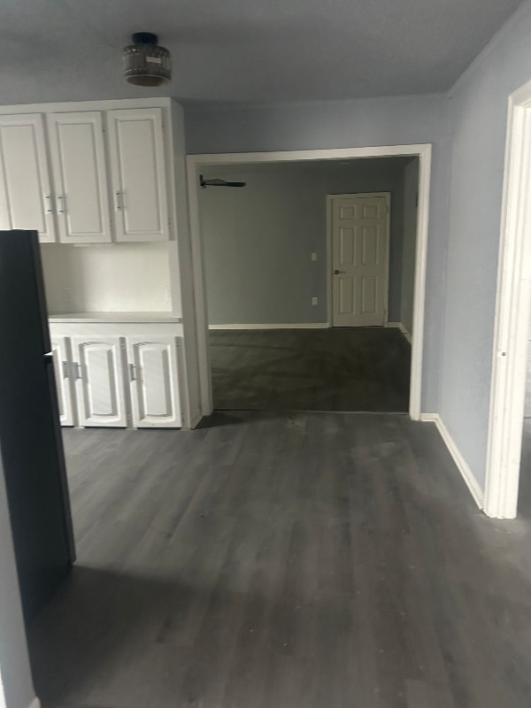 Building Photo - 503 E Zion St