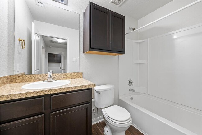 Building Photo - 221 Koontz Lp