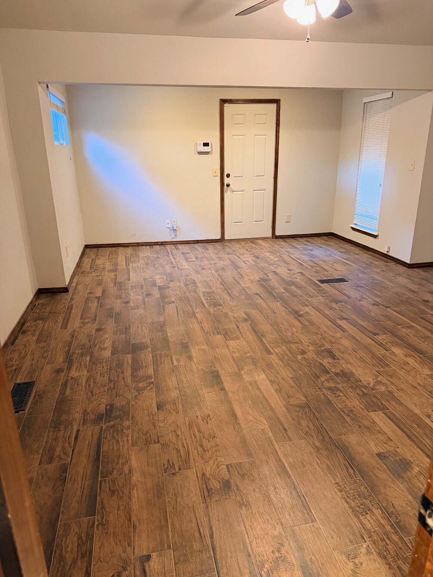 Building Photo - 1820 Windhill Ave