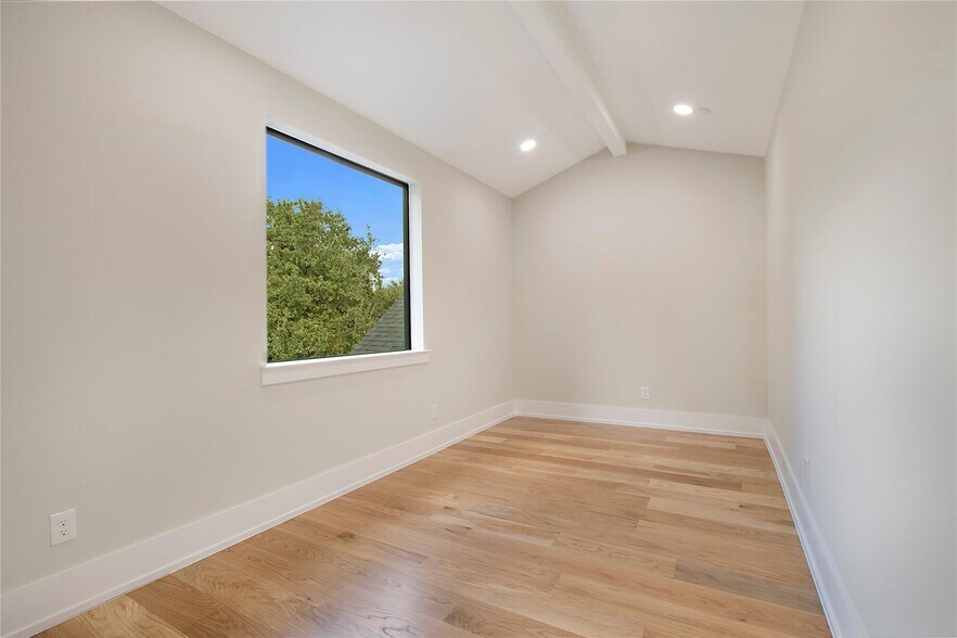 Building Photo - 4208 Allencrest Ln