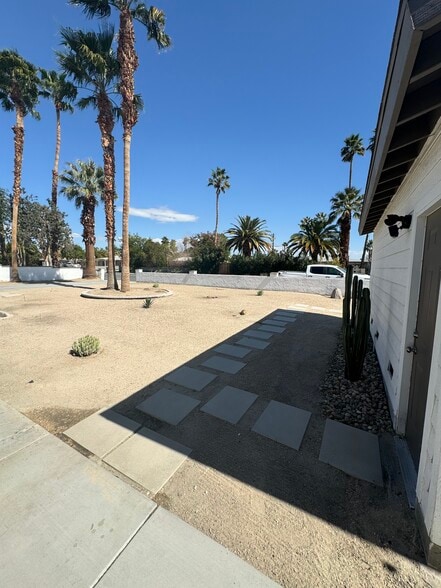 Building Photo - 32739 Shifting Sands Trl