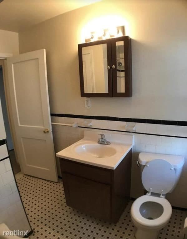 Building Photo - 3 br, 1.5 bath Townhome - 4522 Marble Hall Rd
