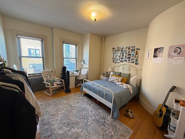 Building Photo - 1500 Tremont St