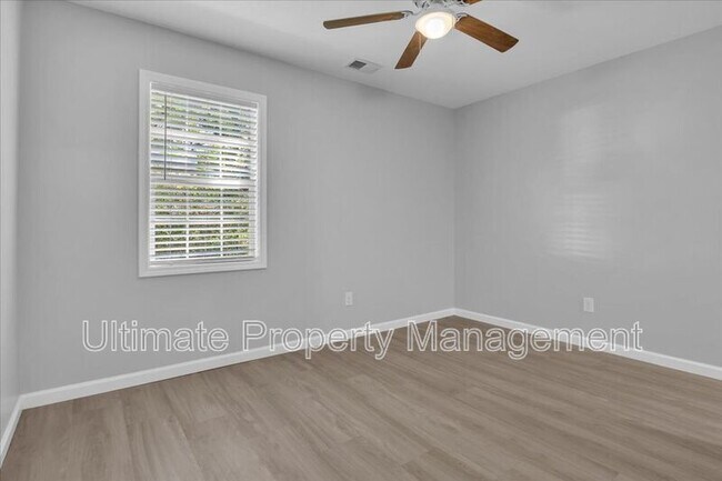 Building Photo - 514 Anderson St