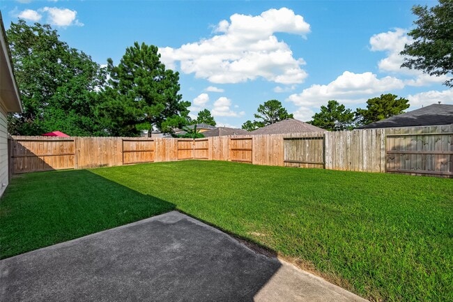 Building Photo - 19119 Yaupon Ranch Dr