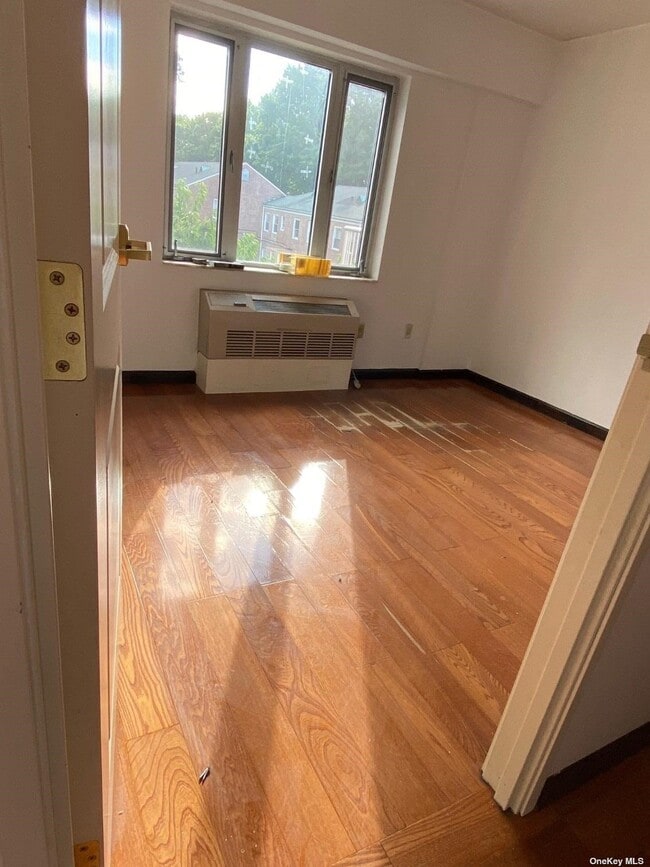 6434 Grand Central Pkwy 6434 Grand Central Pkwy Queens NY 11375