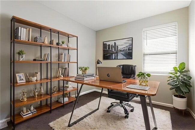 Building Photo - 4356 Marais River Dr