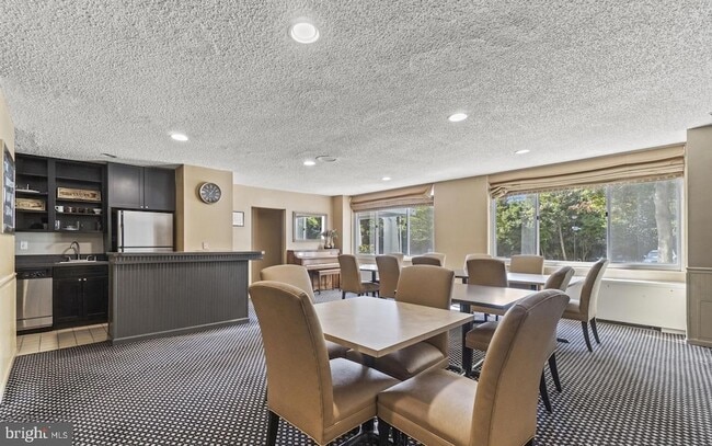 Building Photo - 11801 Rockville Pike