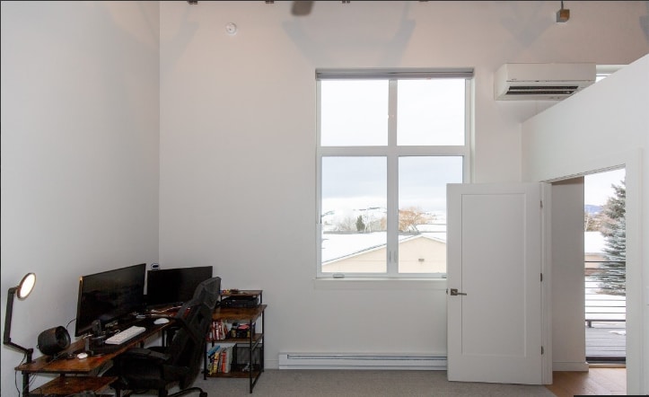 Building Photo - 611 Nikles Dr